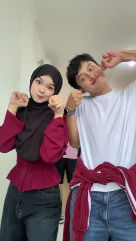 ganteng ya temenku satu ini