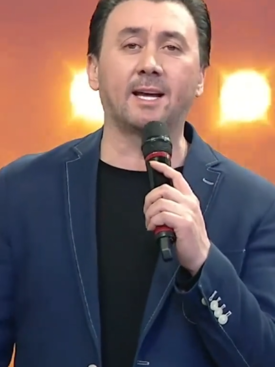 Aqşin Fateh - Gedərəm #aqsinfateh #aqsin #gederem #mahnilar #mahni #kesfet  @Aqşin Fateh 