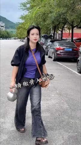 我来人间一趟，幻想光芒万丈，现实人模狗样， 但我不曾忧伤，依旧斗志昂扬。#you #good #foryoupage #trending 