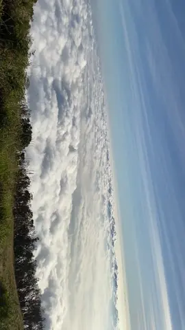 Tak cukup kata untuk menjelaskannya🥹 #naikgunung #foryou #fypage #mountain #mendakigunung #fyp #vibes #lautanawan 