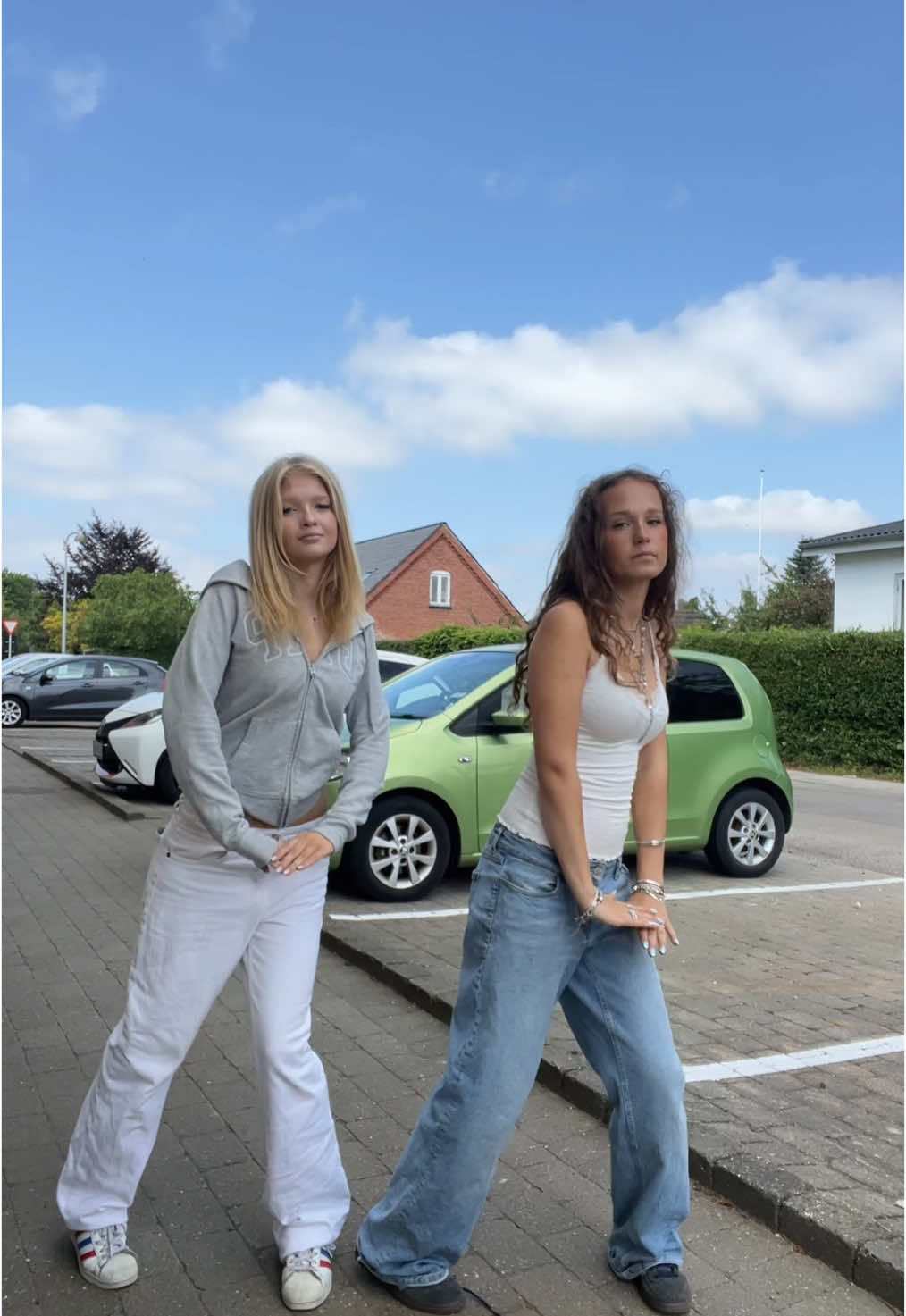 Hejsa folket #fördig #hedehusene #fyp #bestfriend #copenhagenstyle 