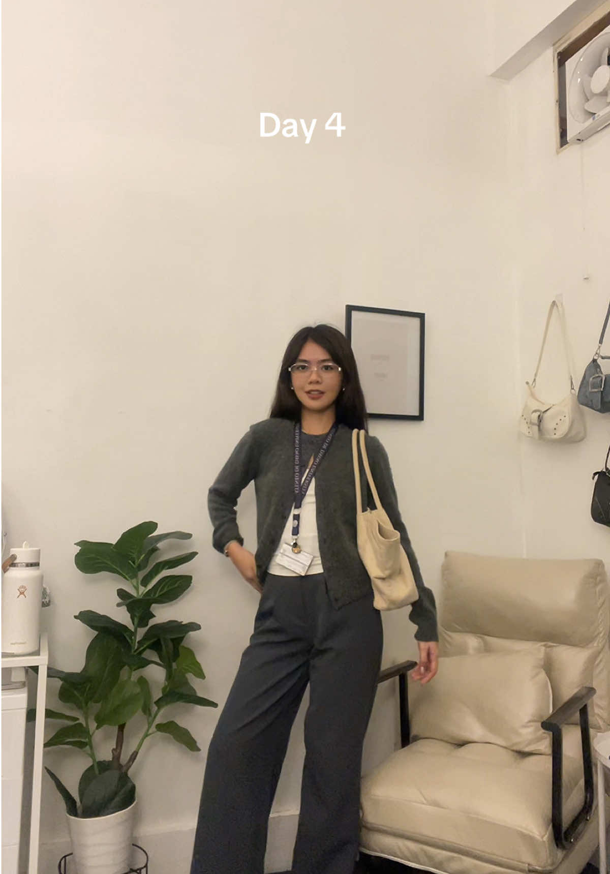 Find my cat 🔍 Winner gets her attitude for free hahaha   #fitcheck #OOTD #unioutfits #fashiontiktok 