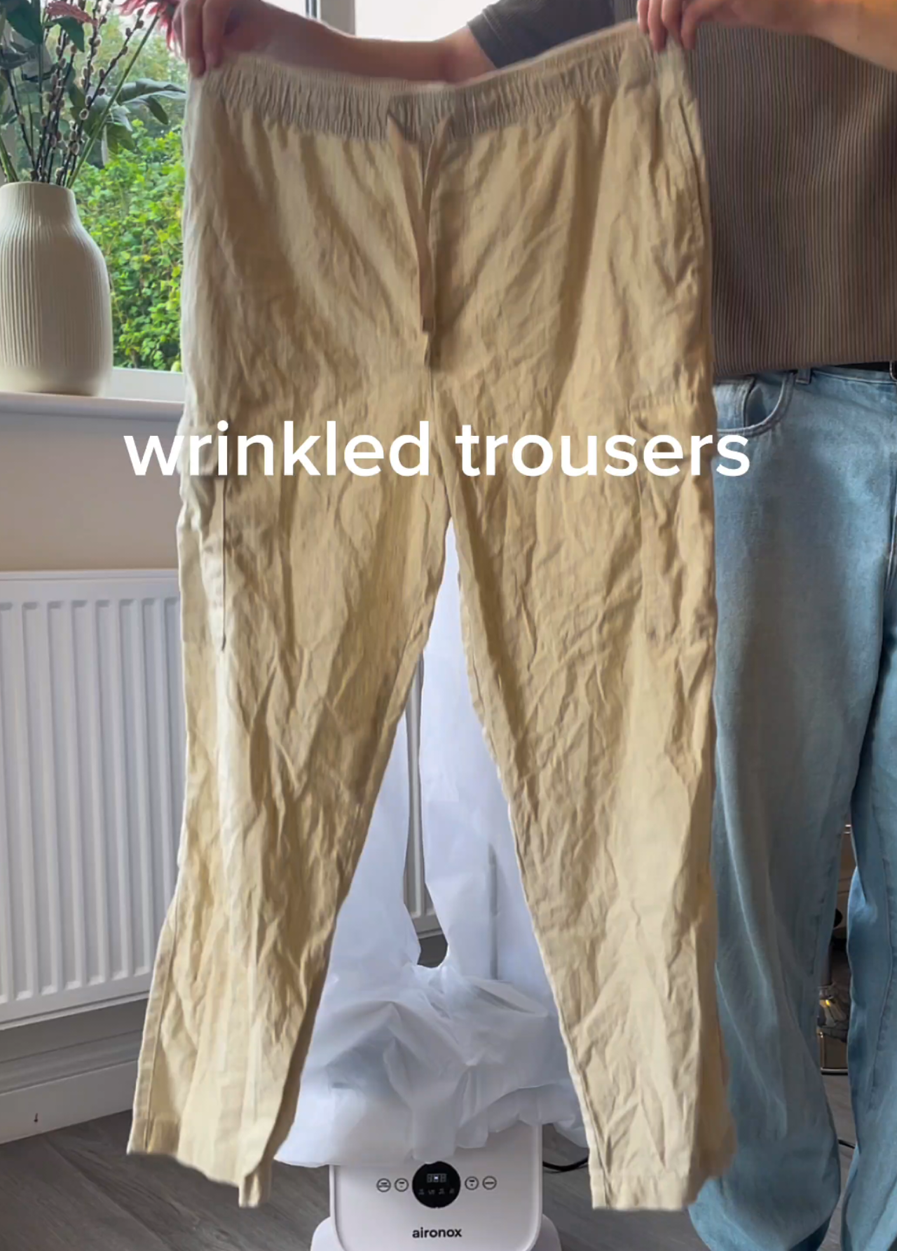 Our Automatic Iron takes care of the pants...goodbye wrinkles 👋✨👖 #ironing #aironox #pants #LifeHack #laundry 