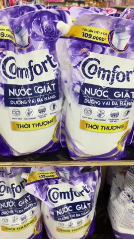 Nước Giặt Comfort Dưỡng Vải Hương Thời Thượng - Túi 3.6KG