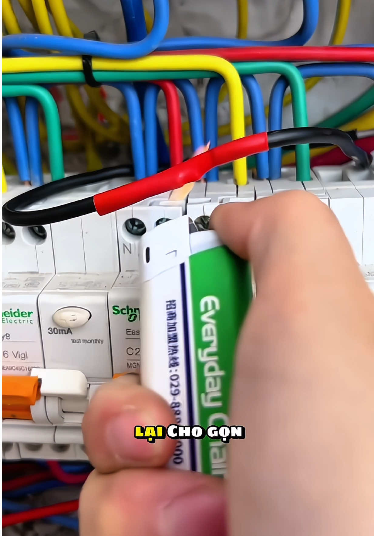 Ống cách nhiệt co nhiệt 164 cái chỉ hơn 40 nghìn #ongcachnhiet #ongcachnhietconhiet #ongcachnhietcodien #genconhietcachdien #byntchuyengiadung 