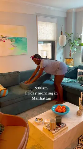 July summer mornings.  . #morningroutineaesthetic #cozyathome #adayinthelife #nycapartment #homevibes 