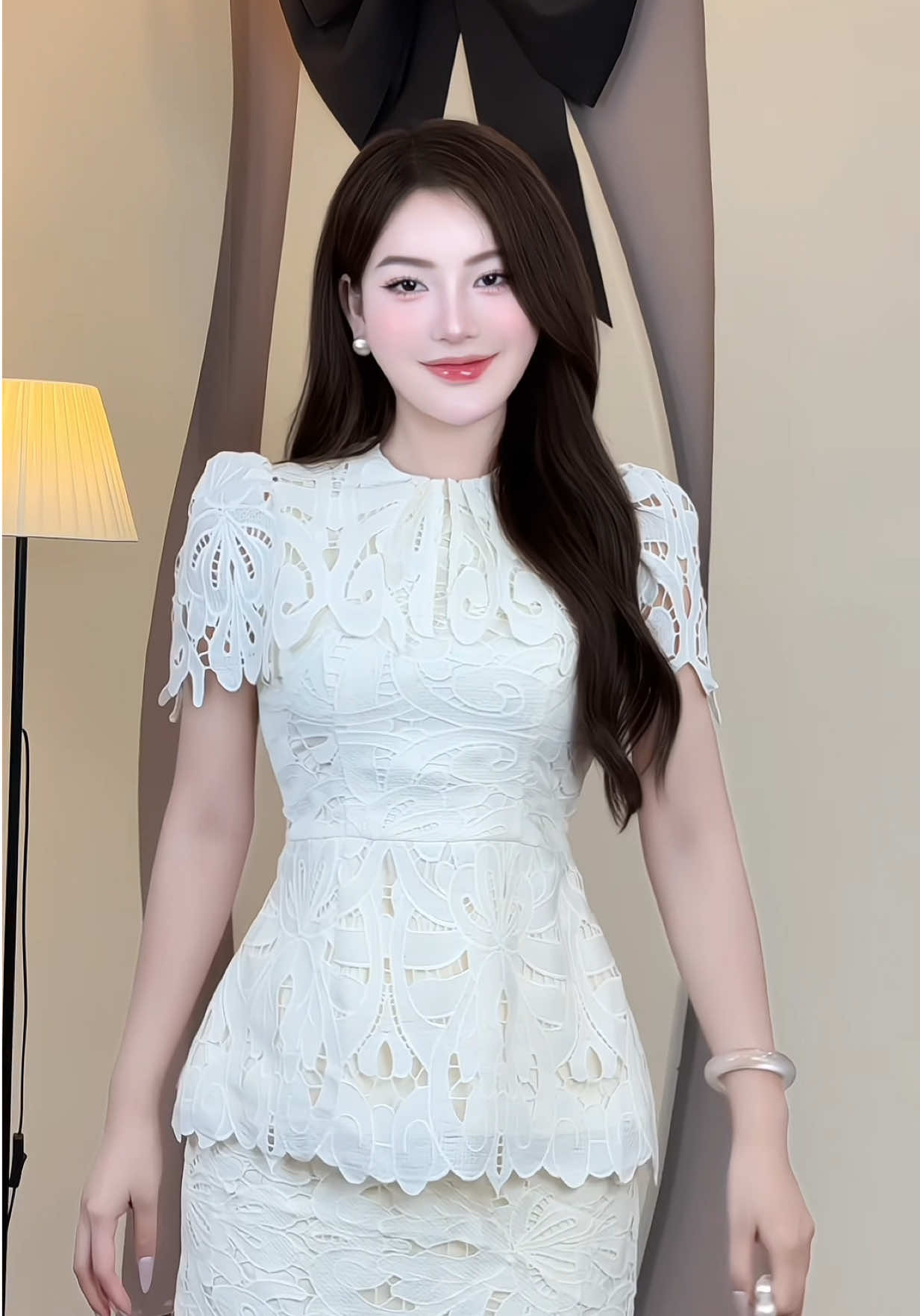 Bao nhiêu mộng mơ nay vỡ tan rồi 🥰 #xuhuong #lyna_vaythietke #setdep 