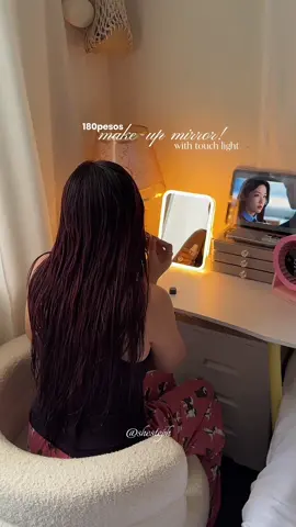 Portable vanity LED make-up mirror with 3 light modes and touch light 💌 @SKY.AA  #vanitymirror #portable #mirror #recomendation #ledlights #makeupmirror #touchlight  #girlies 