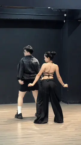 Thầy biên đẹp điênnn Dc: @𝔸𝕟𝕙 ℙ𝕙𝕚 🙊  #dance #xuhuong 
