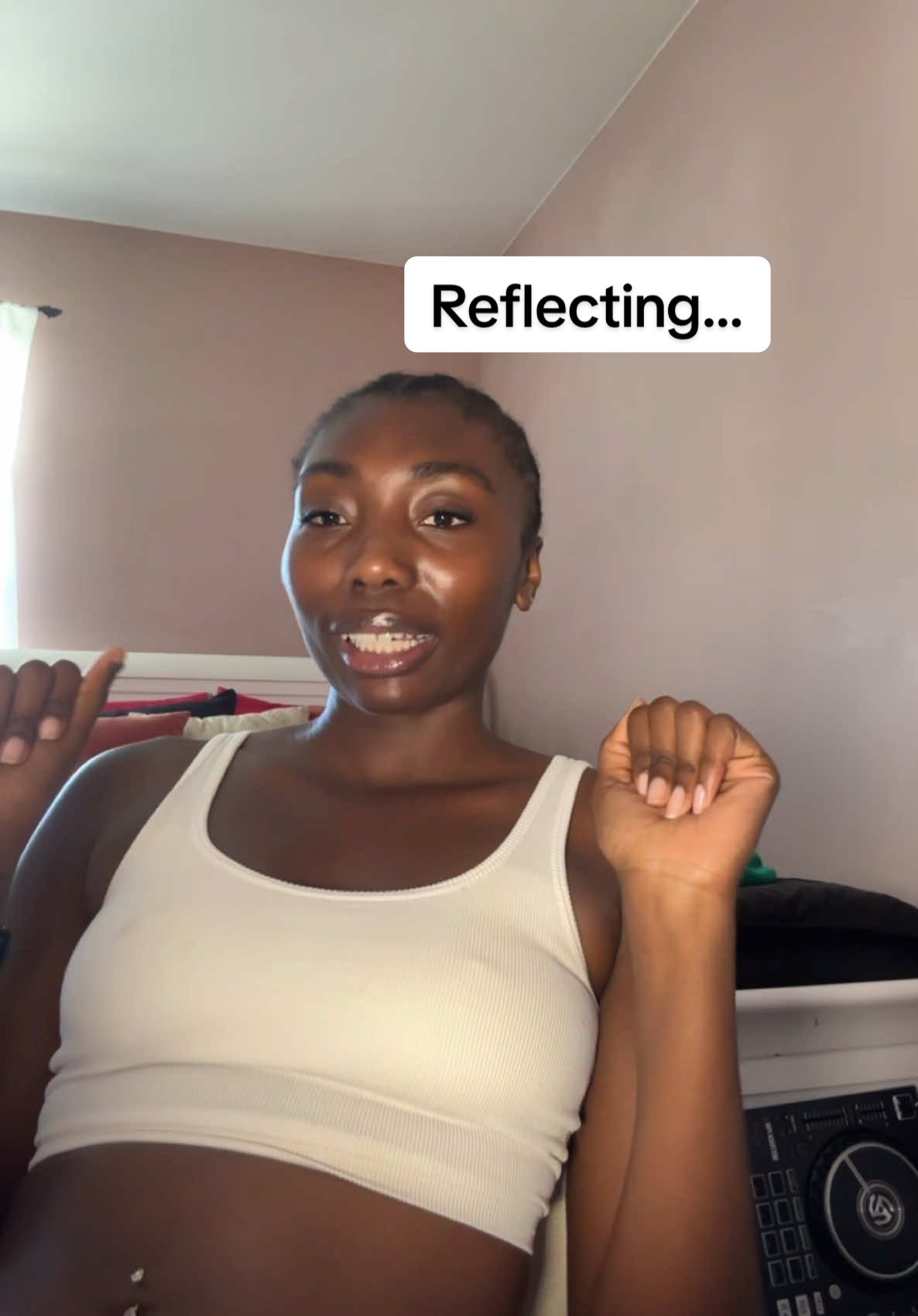 Recognizing the little wins but also recognizing where I can do better. I definitely need to take things more seriously in the moment and I need to be CONSISTENTLY disciplined. I feel like after a while I wanna spice things up but like girl no don’t get overconfident just trade the system #girltrader #daytrading #investing #tradingpsychology #futures #realistic #propfirmtrader 