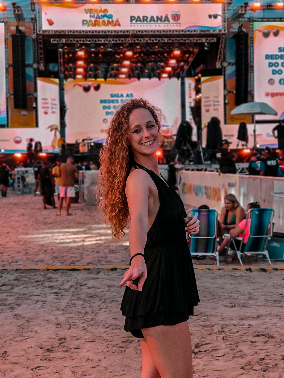 🙄👀 #policia #policiamilitar #pfem #pfempadrao #trend #serenaoparecer #fy #fyp #menininha #girl #girlpower #forte #braba 