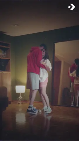 Donde estés a cualquier hora, tus Chucks te van bien. #converse #conamorchuck