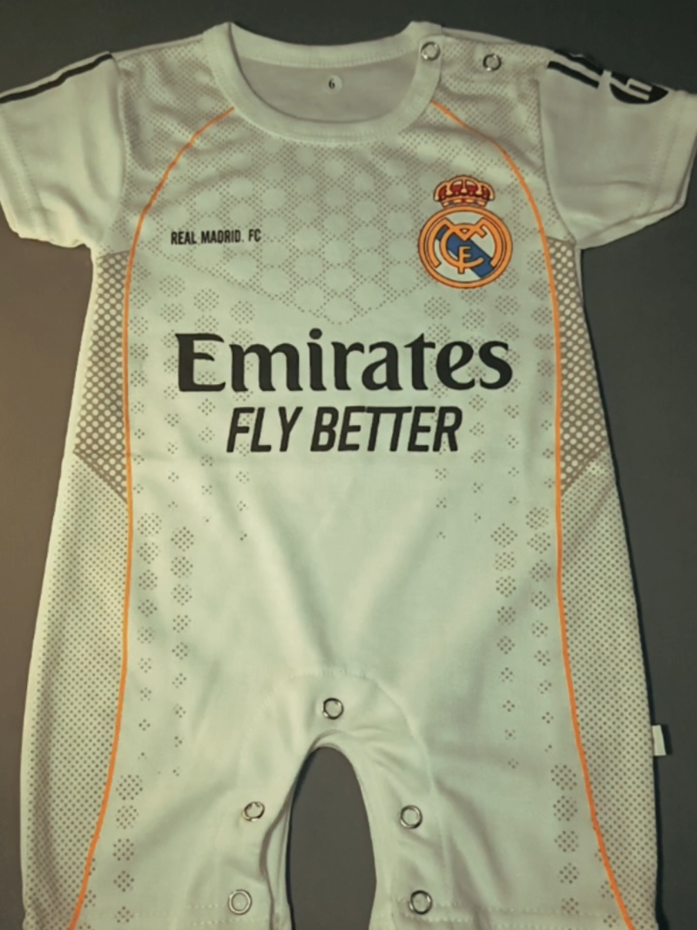 baju bola bayi 0 sampai 6 bulan, jersey Indonesia dan club lain ada loh #jerseyindonesia #timnasindonesia #romperbayi #jumper #jumpsuitbayi #bolaindonesia 