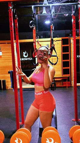 Haven’t posted in a min 😅 but I’m back!!! #houston #fyp #womenintheir30s #Lifestyle #fit #Fitness #fitgirl #gym #GymTok #hotworx #cardio 