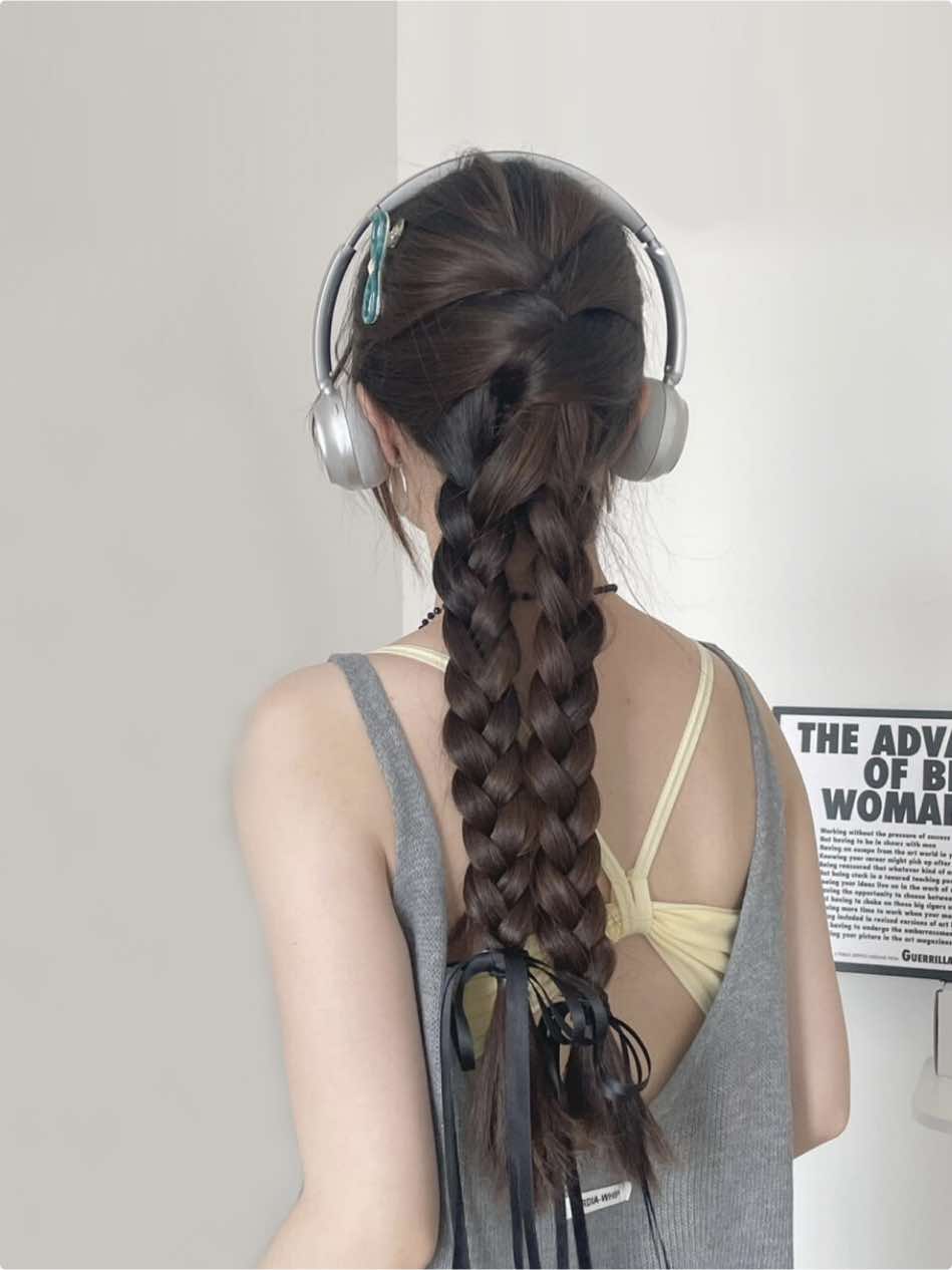 Obsessed with today’s double braids 💕✨ The perfect fix for flat hair—cute, cool, and summer-ready! 🌸🌞 #hairstyle #hairstyletutorial #hairtutorial #braidstyles #hairtok #foryou 