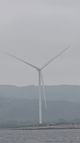 #offshore #fjords #norgvarg #tiktoksea 