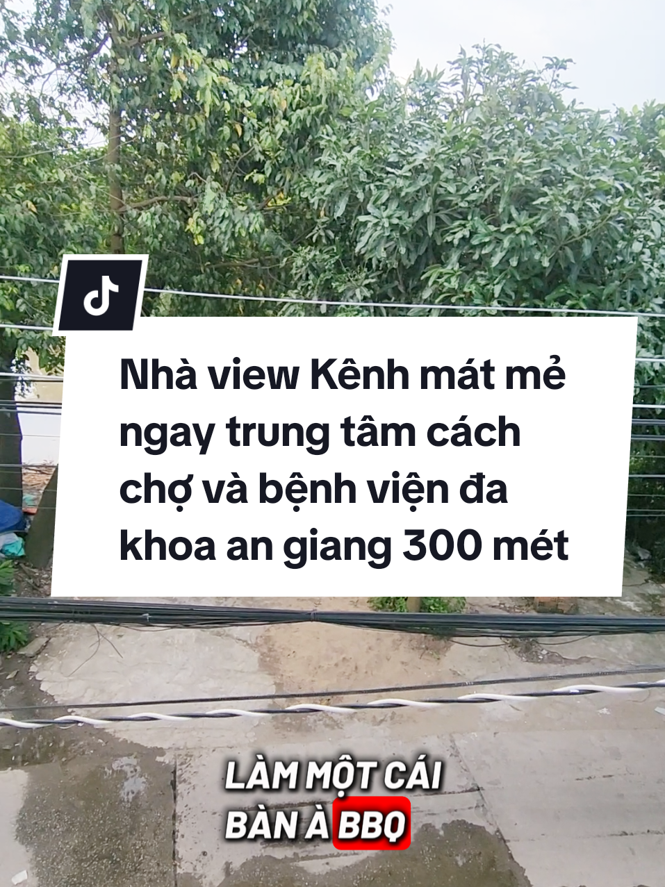 🌿 NHÀ CẶP RẠCH CHILL CHILL – SÂN RỘNG ĐẬU Ô TÔ – GIÁ SIÊU TỐT 🌿 🎯 Vị trí: Cặp rạch tầm bót – mát mẻ quanh năm, cực kỳ lý tưởng cho gia đình trẻ cần không gian sống yên tĩnh nhưng vẫn gần trung tâm. 📐 Diện tích: 79.9m² 🏡 Kết cấu hiện đại: 1 trệt 1 lầu 2 phòng ngủ 2 toilet Phòng khách – Bếp – Phòng thờ Sân siêu rộng đậu ô tô 16 chỗ thoải mái ☀️ Không gian sân trước cực chill, lý tưởng tổ chức tiệc cuối tuần cùng người thân, bạn bè. 💥 Tiện ích bán kính 500m: kế quán caphe Nhà Kho Chợ Xẻo Trôm Bệnh viện Đa Khoa Đại học An Giang Siêu thị, hàng quán tấp nập 📲 Liên hệ : 0942.959.059 / zalo 08.1881.2881 mR.Huy 💸 Giá chính chủ: 2 tỷ 950 triệu (còn thương lượng) 💳 Hỗ trợ vay ngân hàng – Thủ tục nhanh gọn 📞 Liên hệ ngay để xem nhà thực tế – cảm nhận không gian sống lý #bdslongxuyen #tranhuybds #bannhagiare #xuhuong #CerealCerdik 