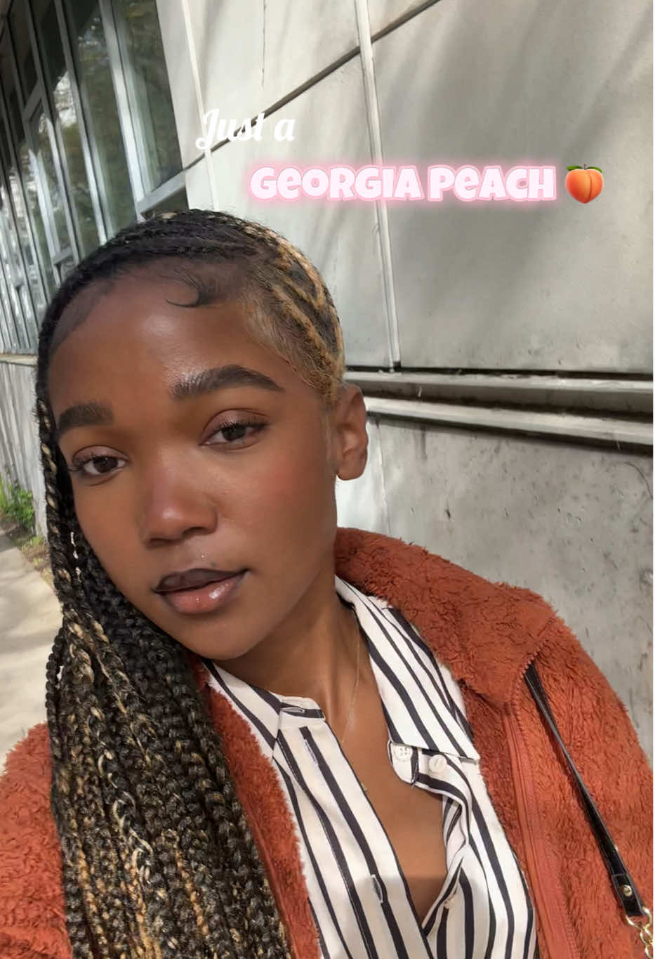 Just two GA peaches putting their country roots to good use 😌 . . . #georgiapeach #naturalhair #braids #summerbraids #atlanta