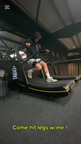 Leg Day W/ Voiceover 🗣️.  Bodybuilding Prep Ep.4  #fyp #gym #GymTok #Fitness #bodybuilding #mindset #personaltrainer 