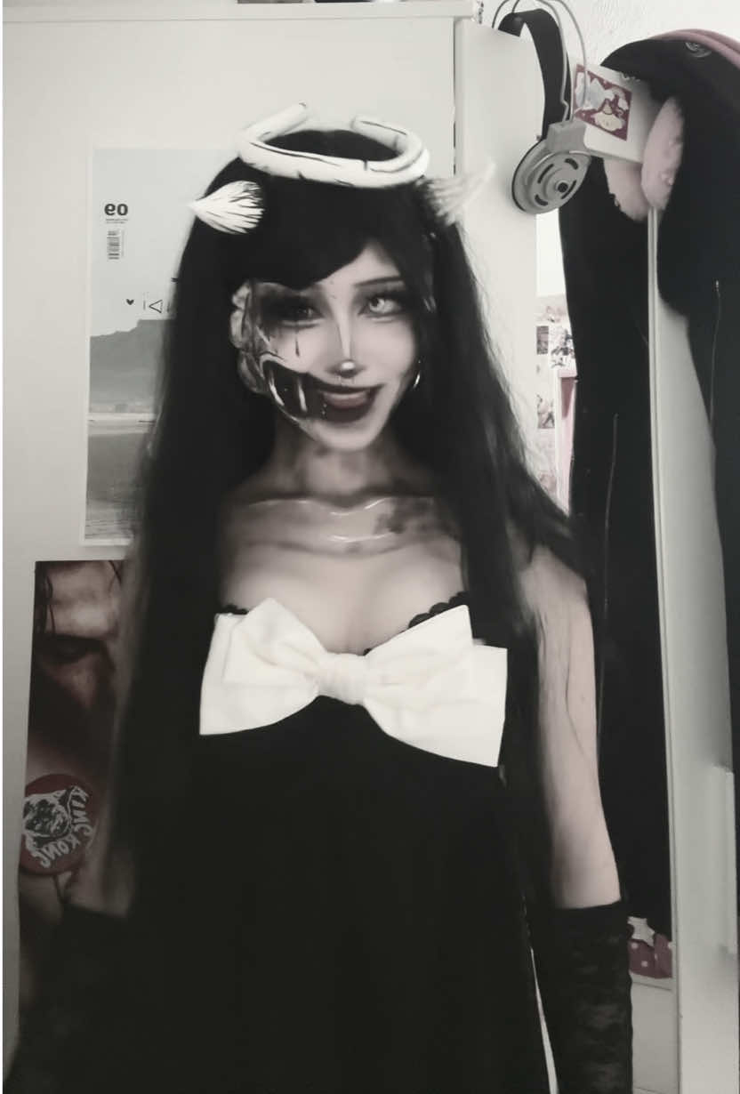 idk who to cosplay next #aliceangel #aliceangelcosplay #bendyandtheinkmachine #batim #cosplay #viral #foryou 