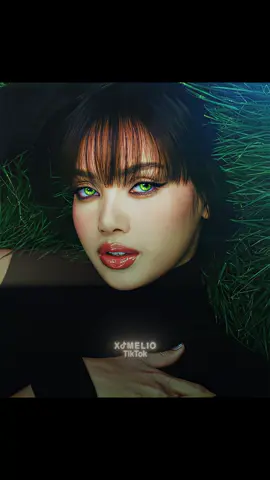 Lisa made that blow up #lisa #lalisamanoban #edit #kpop #fyp tc:sc:ec: my cc: dubu ib: santi