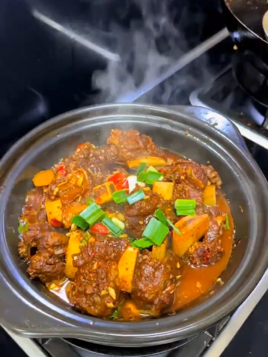 中国美食，红烧牛骨头🐂🐂🐂🇨🇳🇨🇳🇨🇳