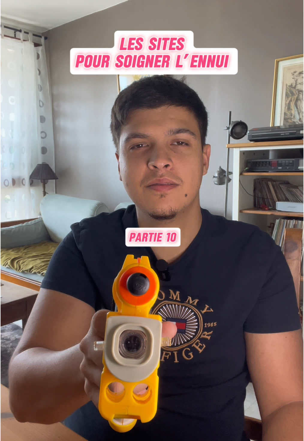 🌑 La nuit tombe… et ils arrivent. 👾 Des créatures sans visage fondent sur toi, vague après vague. ⌨️ Ton seul espoir ? Les mots. Frappe juste, frappe vite. ⚔️ Chaque lettre est une lame. Chaque erreur… peut te coûter la vie. 🩸 Survivras-tu à l’assaut des mots ? #jeux #funn #mots 