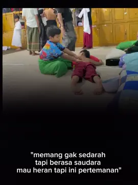 Sehat-sehat adeknya yang di pondok, beginilah rasanya di pondok di lahirkan dari rahim yang berbeda tapi terasa saudara#anaksantri #santrikeren #santripondok #4u#ayokmondok #mondokpesantren #fypage 
