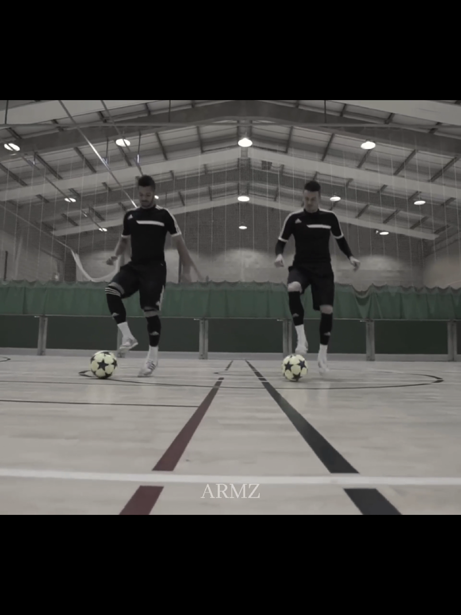 Golden childhood ✨️ | #freestyle #football #nostalgia #childhood 