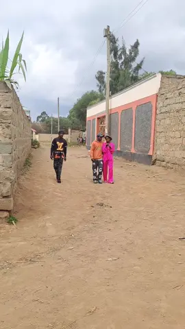 Why are you running🤣 #funnyvideos😂 #comedy #prankvideo 