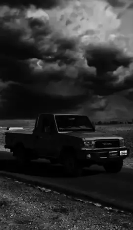 الذل لن نرضاه والعزه لنا ماهي لهم#عيسى_الليث 