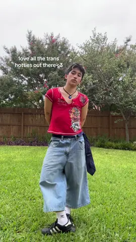 so many outfits i can wear now w/o boobs !! #OOTD #trans 