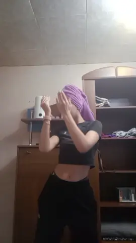 я старалась первое моё видео 🙈🙈🙈