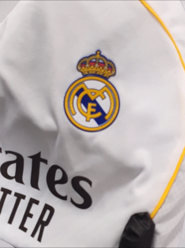 Real madrid 25/26 jersey from #hopefball  #jersey #review #trikot #viral #footballkit #realmadrid #mbappe 
