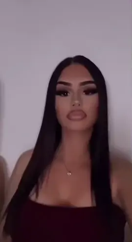 🫦🫦#fyp #pourtoi #faitemoipercewesh #viral #92i #92imakeup #omerta #devinelapersonne #playback #fypシ #fypp 