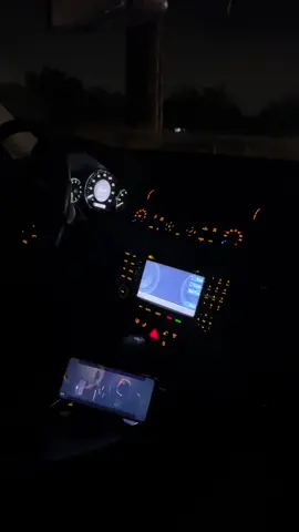 الا وانا معاك 🤍♥️