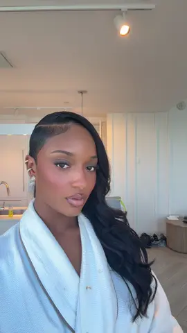 Ignore the make up stain on my robe and go stream Hot body #newmusic 