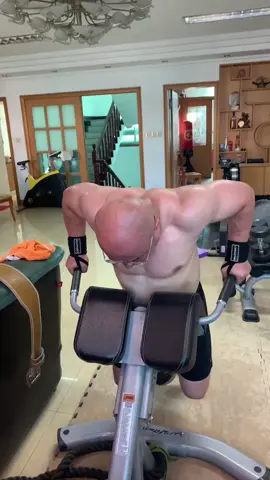 大叔 😊😘😍  #cutedouyinuncle #帅大叔 #儒雅大叔 #可爱的大叔 #叔叔 #你的叔 #你的大叔 