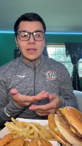 McDonald’s mukbang!!🍔🍟😋 #mcdonalds #mcdonaldsmukbang #mukbang #eating #eatwithme #eat #fyp #FoodTok #mukbangeatingshow 