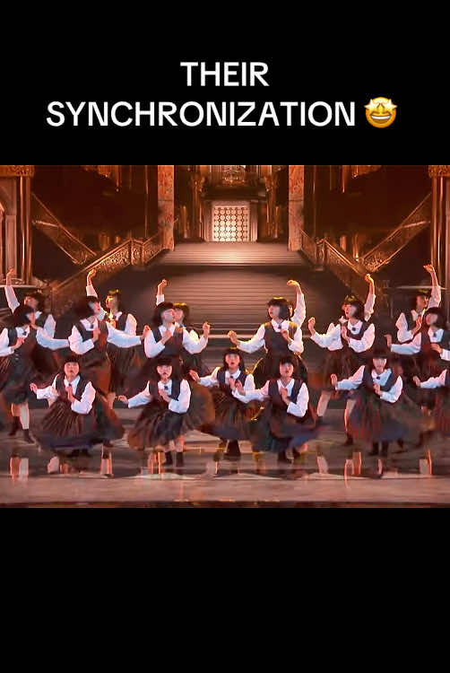 Avantgardey dance crew contemporary #avantgardey #synchronization #danceteam #groupdance #choreography #danceperformance #contemporarydance #dancesync #synchronicity #fyp #foryou #viral  