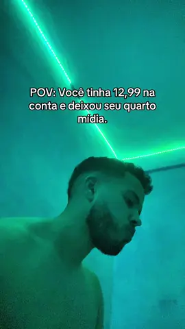 Melhor investimento que você vai fazer! #led #fitaLED #ledrgb #rgbsetup #setupgamer #luzrgb #investimento #invistanoseuquarto #ambientedigital #foryou #foryoupage #fy #viral #criatividadevisual #quartoestiloso #tiktokbrasil #esteticaurbana #decorled #techvibes #conteudocriativo