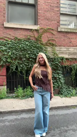 My hair went straight the second I stepped outside #OOTD #fitcheck #outfit #outfitinspo 