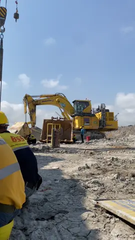 Bersama si lincahnya komatsu #fyp #kulitambang 