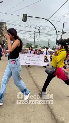 #mimo #viraltiktok #chistoso #fyp #viral #ecuador #desfile #usa #panama #mexico 