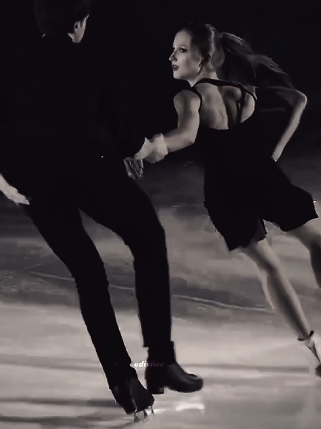 only them 💗 . . ... #vasilisaandmaxim #vasilisakaganovskaya #maximnekrasov #figureskating #IceSkating #kaganovskayanekrasov #kaganovs #russia #edits #Василисакаганосвкая #максимнекрасов 