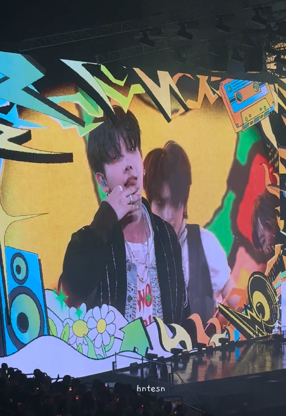 mj ey ey ey!!!! #boynextdoor #보이넥스트도어 #concert #myungjaehyun #sungho #riwoo #taesan #leehan #woonhak #encore #viral #fyp #earthwindandfire #원도어한테만추천 #kspo_dome 