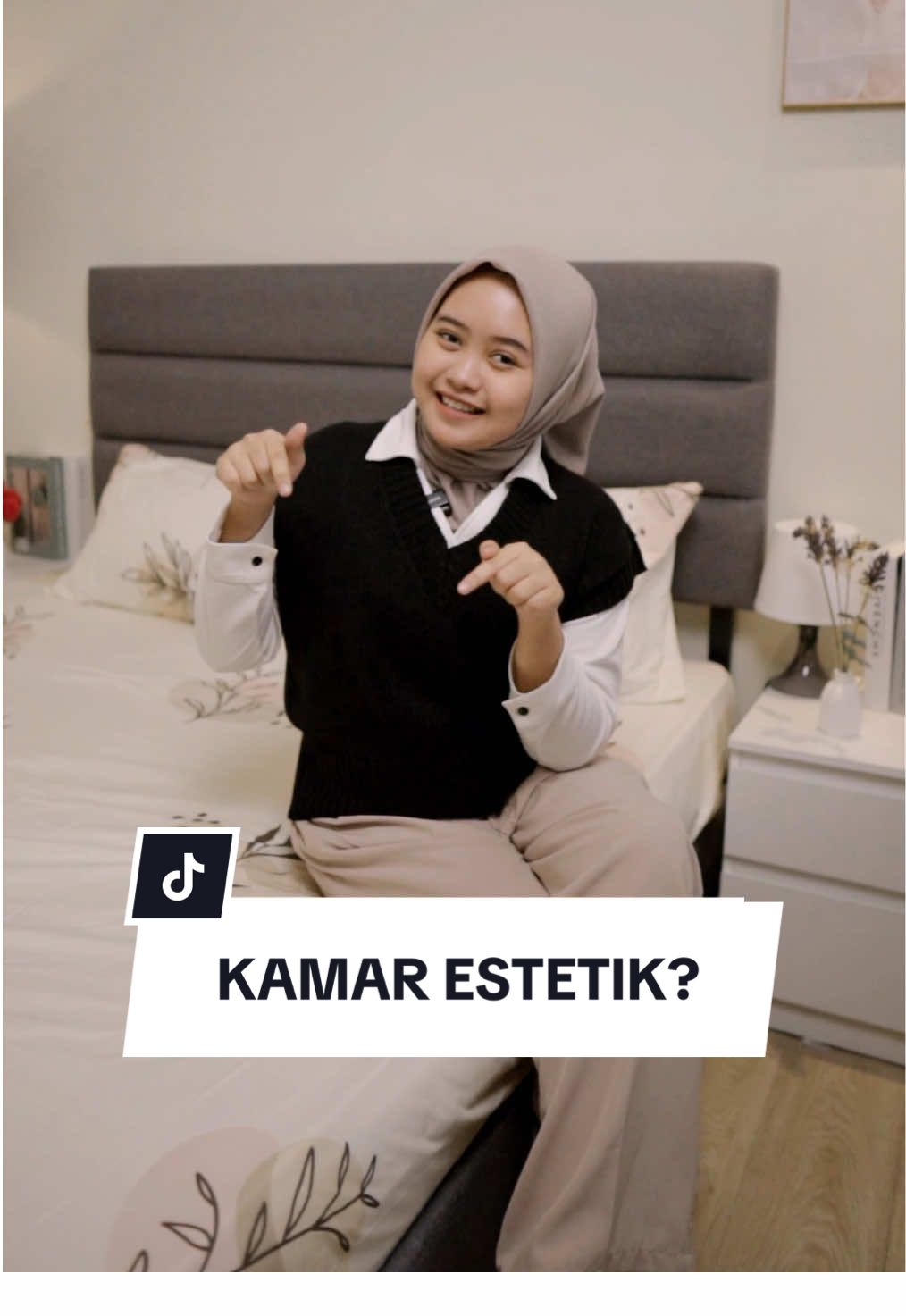 Pengen kamar tidur estetik kayak di Pinterest  tapi bingung mulai dari mana? 😴 Gak perlu pusing lagi! Rahasianya cuma satu yaitu sprei Adela. ✨ Lihat deh gimana Adela Sprei bisa langsung mengubah vibe kamar kamu! Desain cantik dari adela bukan cuma bikin nyaman, tapi juga jadi penata estetika kamar tidurmu. Gampang banget bikin kamar impianmu jadi kenyataan! Yuk, jadikan kamarmu cerminan gaya pribadimu yang paling estetik.  #AdelaSprei #SpreiEstetik #KamarImpian #DekorasiKamar #InspirasiKamar #InteriorDesain #HomeDecor #PinterestGoals #TipsDekorasi #KamarMinimalis #PenataEstetikaKamarTidur #AdelaGrup #foryoupageofficiall #gajian 