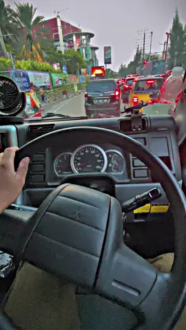 Bismillah berkah #promomakangajian #CapCut #trukboxindonesia🇮🇩 #trukboxindonesia🇮🇩😊 #trukbox #trukmaniaindonesia #truk #jntexpressid #bahanswmu #cabin #pyfツviral_❤ #mentahanvideo #drivermuda #drivermudapunyacerita #CapCut 