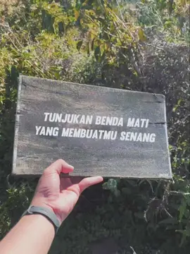 Tunjukan yg buat kamu bahagia? Pesona layangan di bali 🔥 #layangan #melayangan #layanganbebean #bebeanbigzise #mertasaribeach #layanganbali #kuwir #janggan #kitefestival #lombalayangan #bali #layangancotek #cotekblolong 