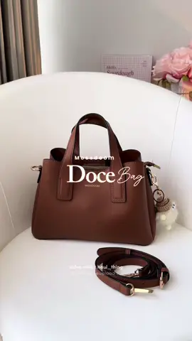 doce bag mossdoom in brown color 🤎✨ #mossdoom #tasselempangwanita #taswanita 
